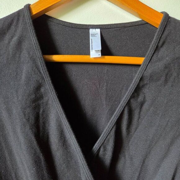 EUC AMERICAN APPAREL BLACK DEEP SURPLICE V NECK LONGSLEEVES BODYSUIT SZ M - Picture 6 of 13